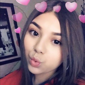 Meet your Posher, Casey